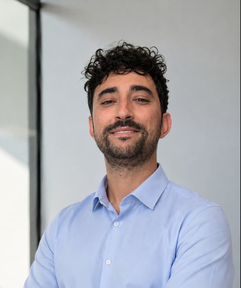 Ayyoub Fahmi, ingénieur logiciel freelance : développement sur mesure & accompagnement digital